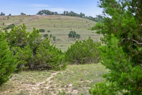 Scenic 5-Acre Blanco Land