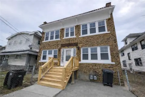Brick Four-Unit Apartment Building