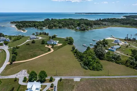 Waterfront Land Parcel with Natural Shoreline