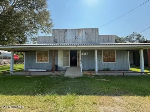 Freestanding Storefront Building