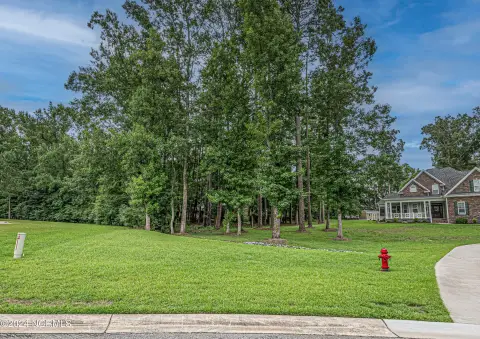 Residential Lot in Oak Hill