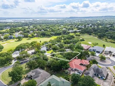Cul-de-Sac Homesite in Horseshoe Bay