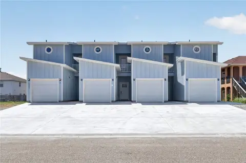 Quadplex with Private Enclosed Backyards