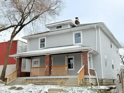 Renovated Duplex Near Downtown Indianapolis
