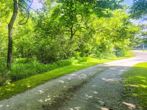 2.5 Acre Land in Helenwood