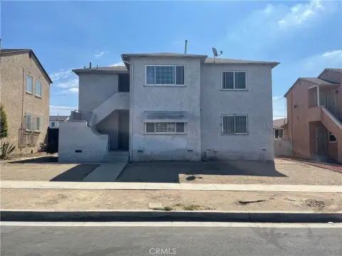 Duplex with Private Laundry