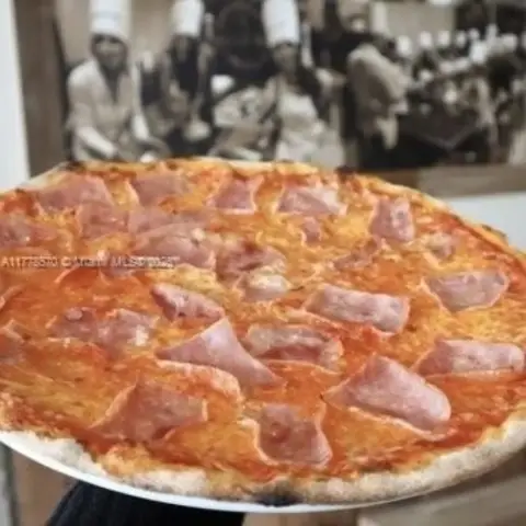 Miami Restaurant and Bar Opportunity