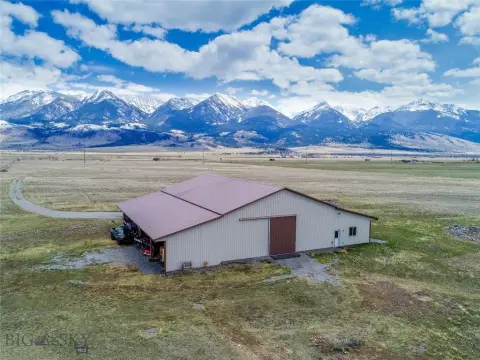 23.65 Acres in Paradise Valley