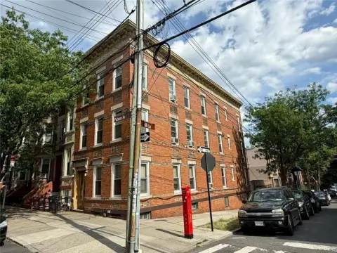 Three-Family Triplex with Garage