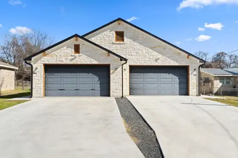 Modern Duplex Income Property