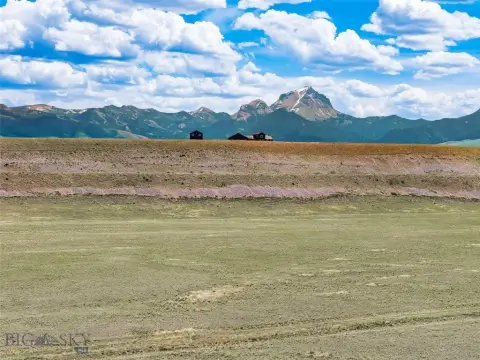 Scenic Mountain View Land Parcel