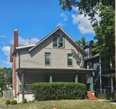 Multi-Family Near Glen Echo Park