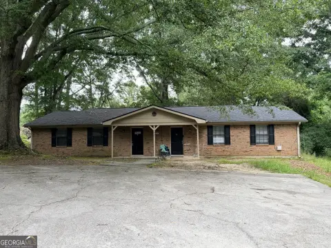 Brick Duplex with Two Full Baths