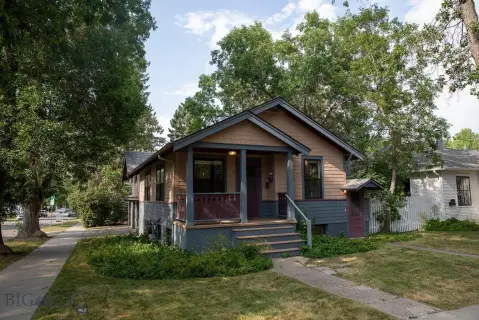 Craftsman Duplex with Fenced Yard