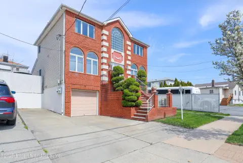Two-Family Home in Princess Bay