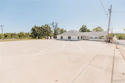 Versatile Mixed-Use Facility in Dixon