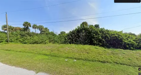 Residential Lot in Rotonda Heights