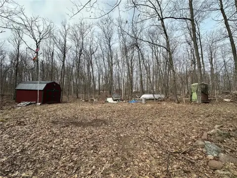 7.5 Acre Wooded Lot