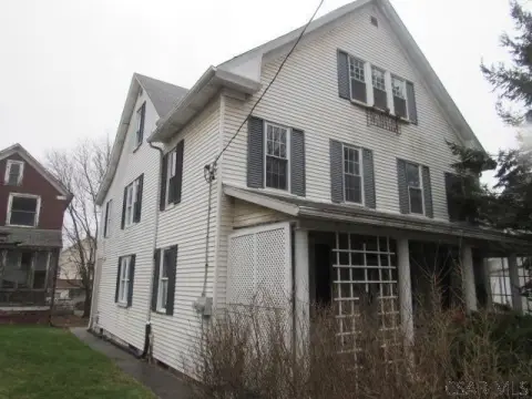 Johnstown Duplex with Finished Attic