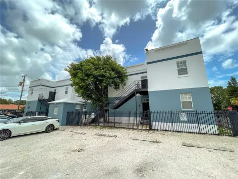 Miami Fourplex Investment Opportunity