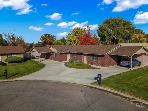 24-Unit Brick Apartment Property