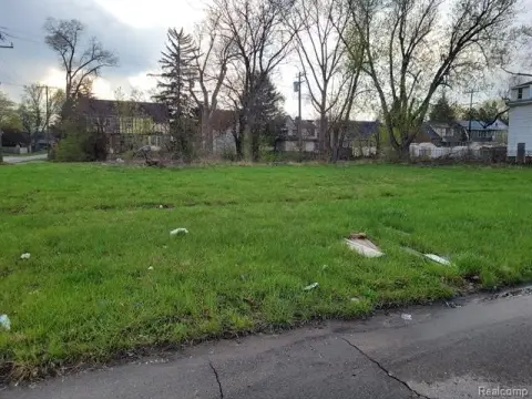 Vacant Land in Martin Park
