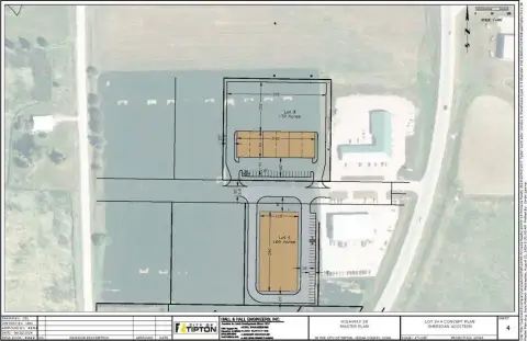 Commercial Lot in Growing Tipton