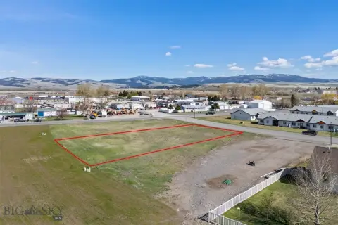 Residential Lot in Deer Lodge