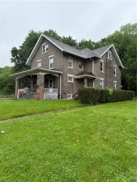 New Castle Family Home
