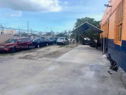 Turnkey Collision Center