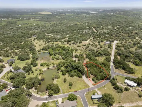 Residential Home Lot in Horseshoe Bay