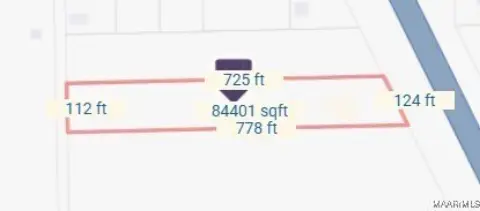 Commercial Metal Building on Large Lot