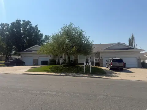 Legal Nonconforming Quadplex