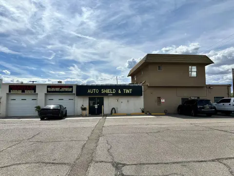 Auto Shop with Heated Garage