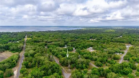 Residential Lot in Ocklawaha, FL