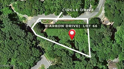 Gatlinburg Land with Amenities