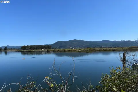 Nehalem Riverfront Recreational Land
