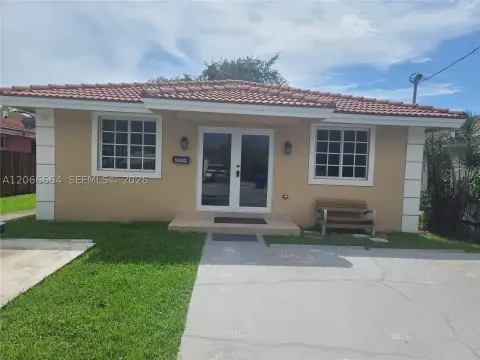 Renovated Duplex with Separate Yards