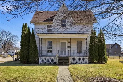 Monticello Duplex: Investment Opportunity