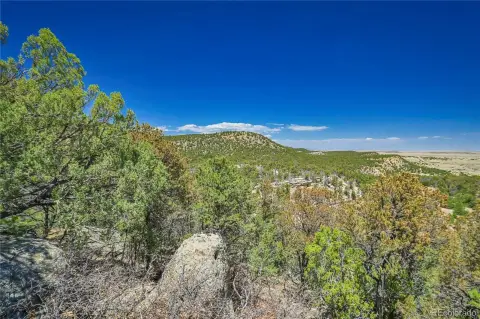 70 Acres of Off-Grid Land