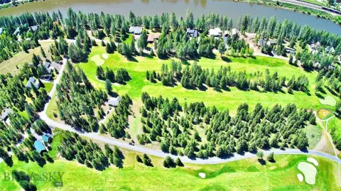Scenic Golf Course Lot