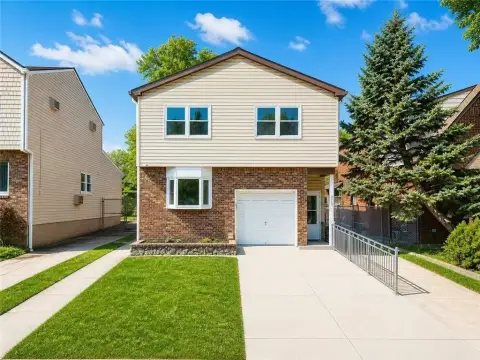 Renovated Two-Family Home, Great Kills
