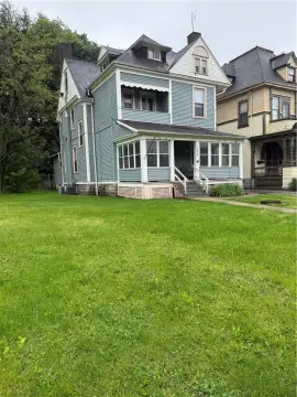 Residential Income Home with 6 Bedrooms