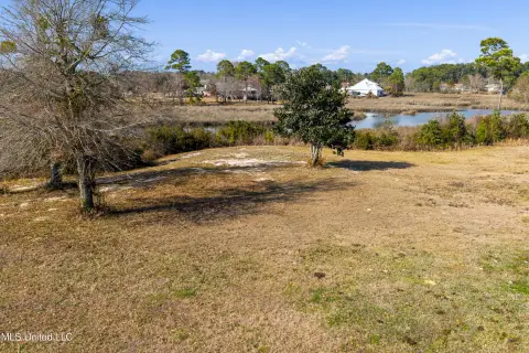Waterfront Estate Lot