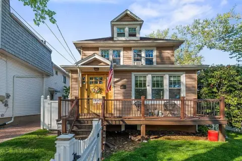 Detached Two-Family Duplex Residence