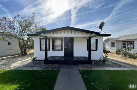 Move-In Ready Duplex Property