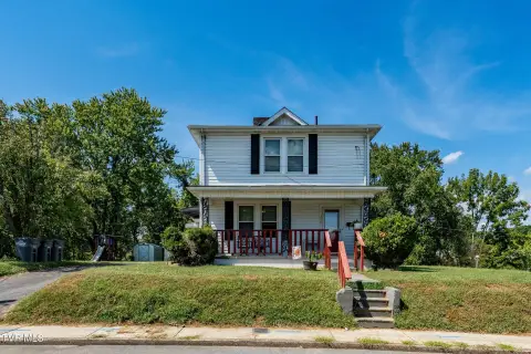 Duplex with Separate Studio