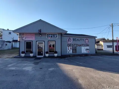 Turnkey Salon and Retail Storefront