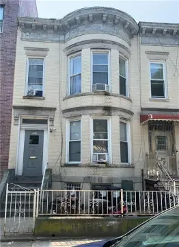 Sunset Park Brownstone House