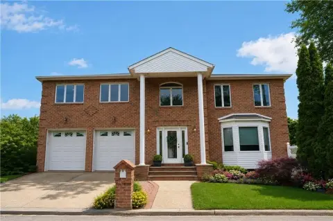 Custom Staten Island Multi-Family Residence
